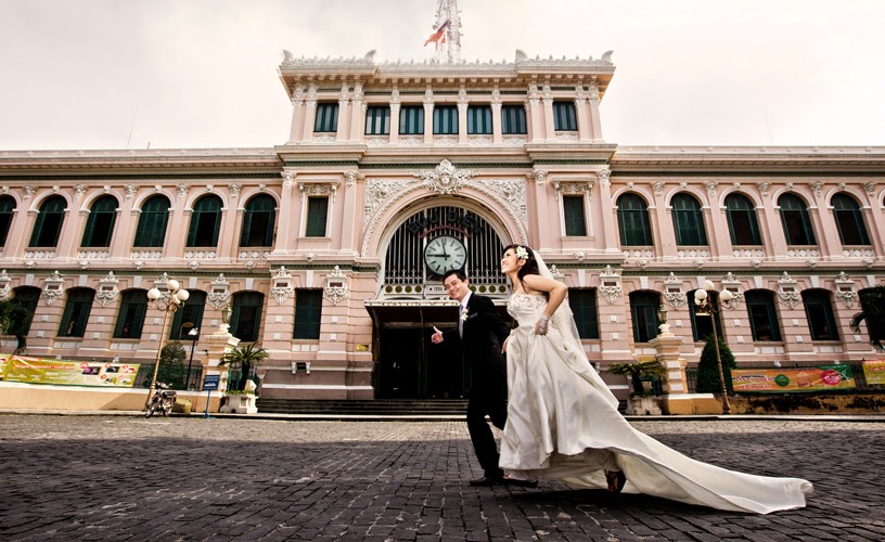 Bạn cần biết mùa nào là thời điểm tuyệt vời để chụp ảnh cưới ở Sài Gòn? Bài viết liên quan đến các bức ảnh cưới đẹp nhất trong từng mùa sẽ giúp bạn chọn lựa thời điểm tốt nhất để chụp ảnh cưới, giúp bạn ghi lại những kỷ niệm khó quên mà cả hai người vẫn còn nhớ đến sau này.