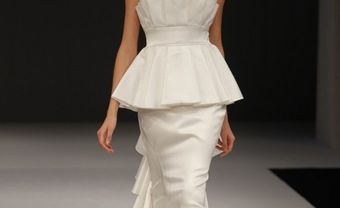 Xu hướng váy cưới thu 2012: Váy cưới peplum - Blog Marry