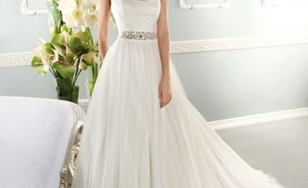 Áo cưới trắng tinh khôi và mềm mại Cosmobella - Blog Marry