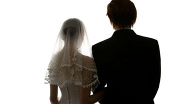 Sự khác biệt khi yêu và khi đã cưới của các cặp đôi - Blog Marry