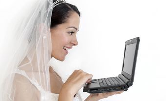 Những cách Facebook có thể ảnh hưởng đến đám cưới của bạn - Blog Marry