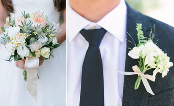 Hoa cài áo chú rể màu trắng đồng điệu với hoa cô dâu - Blog Marry