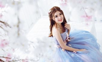 Váy cưới đẹp màu xanh ngọc chất liệu voan xòe rộng - Blog Marry