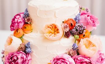 Bánh cưới đẹp kết hoa hồng David Austin thanh lịch - Blog Marry