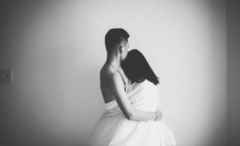 Bộ ảnh " Là của nhau" của đôi bạn thân khiến nhiều người ngưỡng mộ - Blog Marry