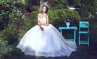 Ý nghĩa màu sắc váy cưới - Blog Marry