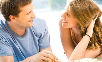 cách đàn ông thường dùng để thể hiện tình yêu thực sự - Blog Marry