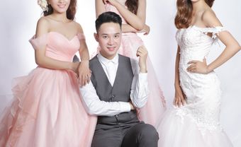 Cách phối hợp váy cưới và vest đồng điệu cho uyên ương - Blog Marry