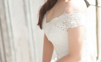 Chọn váy cưới cho cô dâu có bắp tay to và thô - Blog Marry