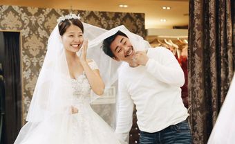 Khánh Hiền ngọt ngào trong trang phục cưới đẹp sắc hồng và trắng - Blog Marry