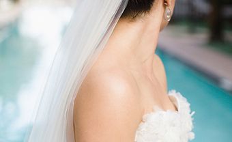 Gợi ý kiểu tóc cô dâu kết hợp hoàn hảo với voan đội đầu - Blog Marry