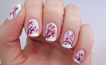 Một số mẫu nail hoa đào 3D cho cô dâu đầu năm. - Blog Marry