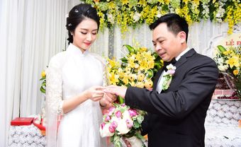 Hoa hậu Thu Ngân đẹp dịu dàng trong lễ ăn hỏi và rước dâu - Blog Marry