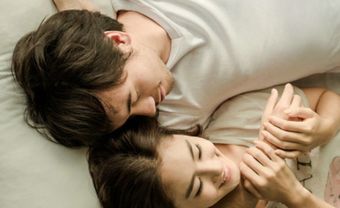 Đây là những thói quen khi ngủ của một ông chồng yêu vợ, cô gái nào cũng phải biết - Blog Marry