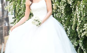 Hôn lễ đẹp nhất xứ Hàn: Nữ ca sĩ Bada (S.E.S) với bạn trai kém 9 tuổi - Blog Marry