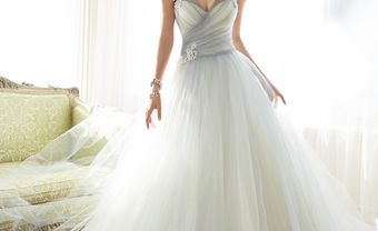 Những mẫu váy cưới cưc đẹp trong ngày cưới - Blog Marry