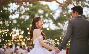 Đám cưới sân vườn 'đẹp như phim' của cặp đôi yêu xa - Blog Marry