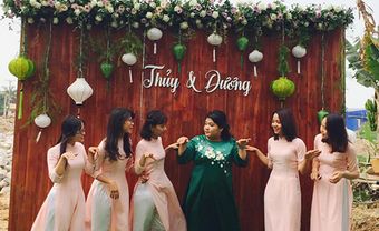 Bộ áo dài 'đo ni đóng giày' cho nàng dâu tròn vo - Blog Marry