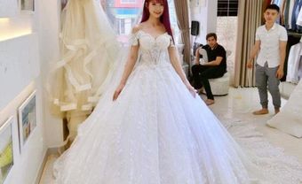 2 mẫu váy cưới Khởi My thử trước thềm ngày cưới - Blog Marry