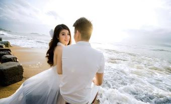 Bí quyết giúp cô dâu khoe lưng trần quyến rũ - Blog Marry