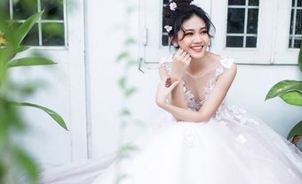 Á hậu Thanh Tú 'hoá' cô dâu kẹo ngọt - Blog Marry