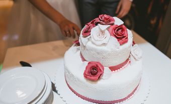 Những gợi ý giúp bạn tiết kiệm chi phí bánh cưới - Blog Marry