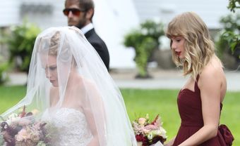 "Xà nữ" Taylor Swift lại làm phụ dâu cho đám cưới bạn thân - Blog Marry