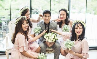 Bộ ảnh cưới cực đáng yêu của cặp đôi 9x cùng hội bạn thân - Blog Marry