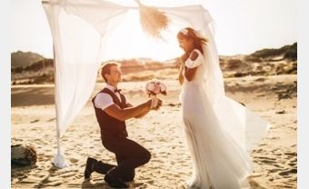 Bộ ảnh cưới du mục cực ấn tượng của “Chồng Tây vợ Việt” - Blog Marry