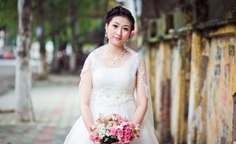 Cách chọn váy cưới cho cô dâu béo - Blog Marry