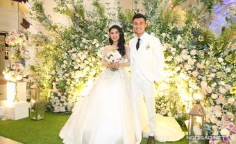 Tiệc cưới tông trắng kem, vàng đồng của diễn viên Xuân Phúc - Blog Marry