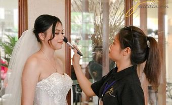 Cách trang điểm ngày ăn hỏi cho cô dâu thêm rạng rỡ - Blog Marry