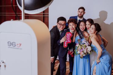 Dịch vụ chụp hình lấy liền cho đám cưới | Wedding photobooth rental - Wedding photobooth rental | Dịch vụ chụp hình lấy liền -96 photobooth co. Vietnam - Hình 3