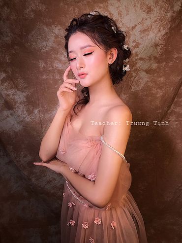 Trang điểm cô dâu đẹp - Trương Tịnh Wedding - Hình 16